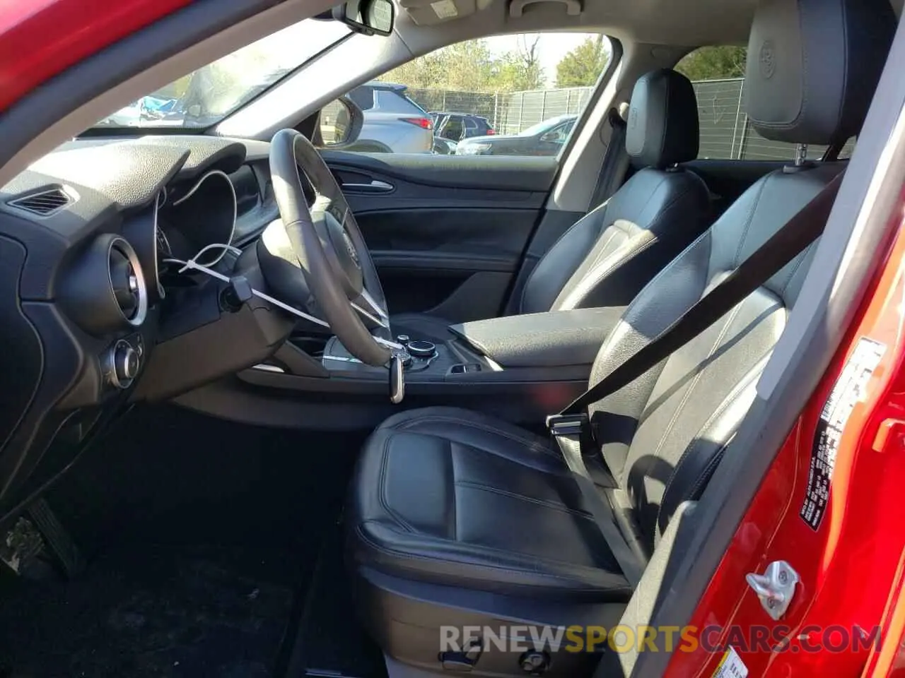 7 fotografías del automóvil dañado ZASPAJAN2K7C49106 ALFA ROMEO STELVIO 2019