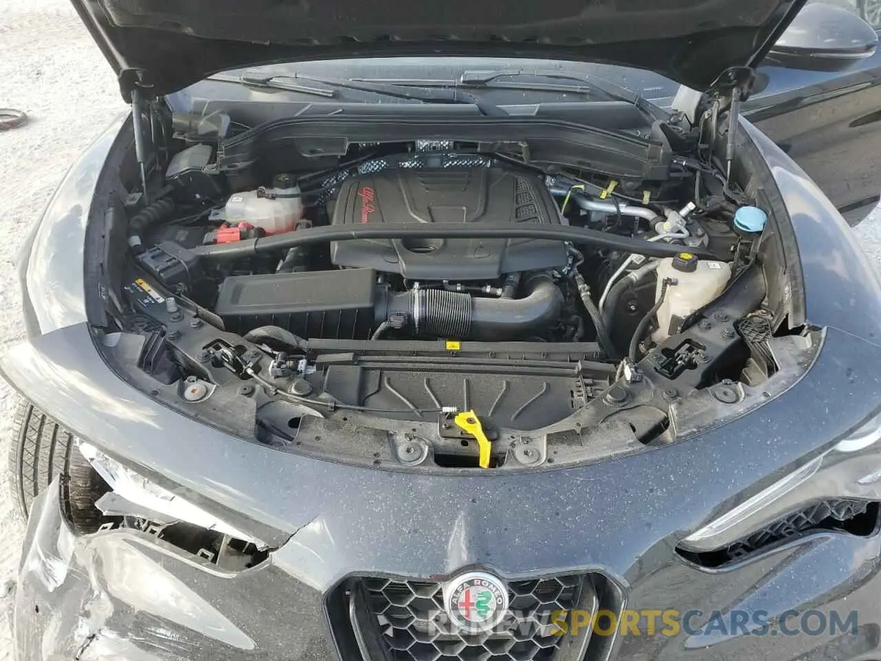 12 fotografías del automóvil dañado ZASPAJAN7K7C61221 ALFA ROMEO STELVIO 2019