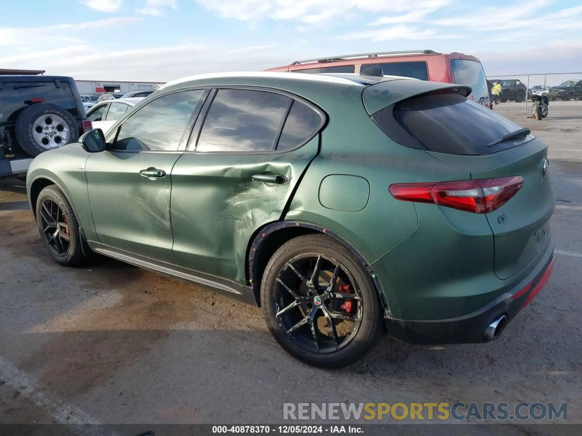 14 fotografías del automóvil dañado ZASPAKAN1K7C30911 ALFA ROMEO STELVIO 2019