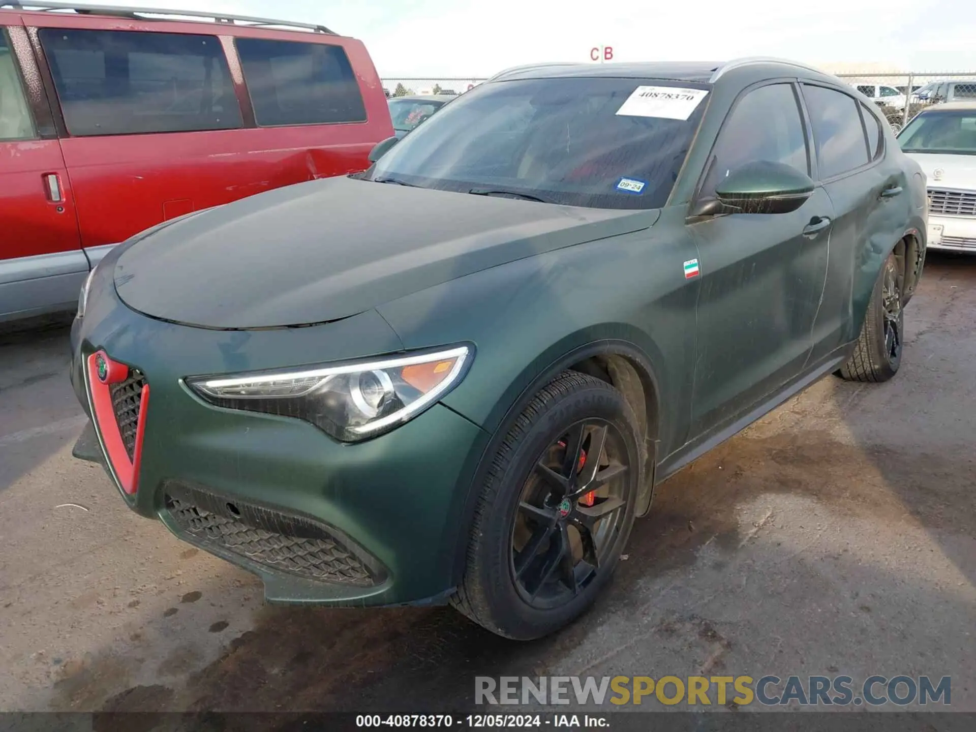2 fotografías del automóvil dañado ZASPAKAN1K7C30911 ALFA ROMEO STELVIO 2019