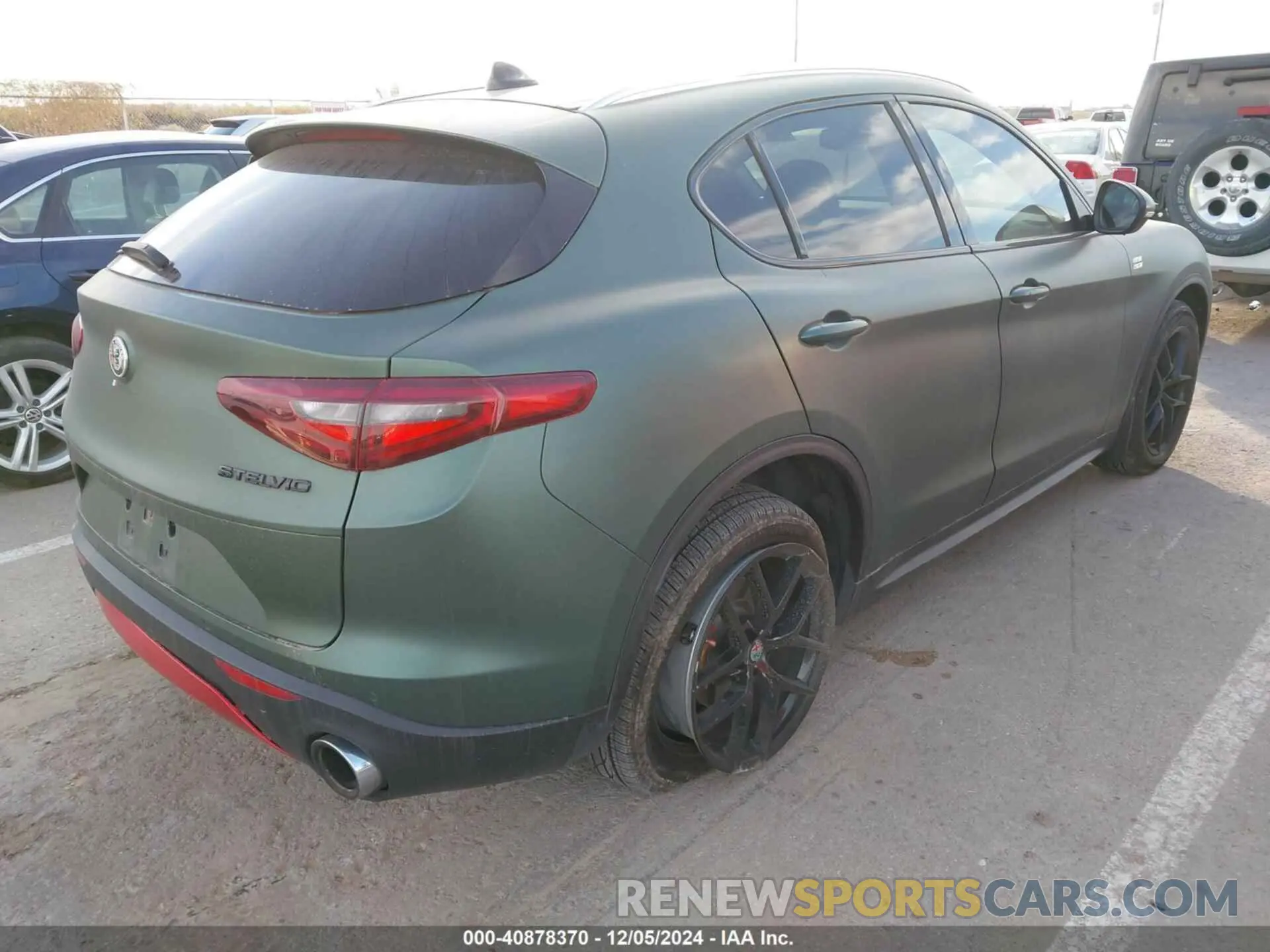 4 fotografías del automóvil dañado ZASPAKAN1K7C30911 ALFA ROMEO STELVIO 2019