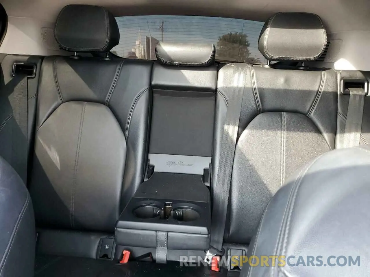 10 fotografías del automóvil dañado ZASPAKAN2K7C39181 ALFA ROMEO STELVIO 2019
