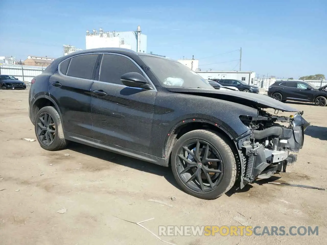 4 fotografías del automóvil dañado ZASPAKAN2K7C39181 ALFA ROMEO STELVIO 2019