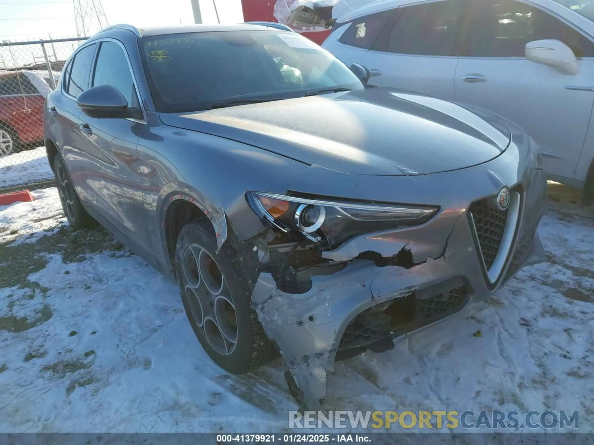 6 fotografías del automóvil dañado ZASPAKAN7K7C59653 ALFA ROMEO STELVIO 2019