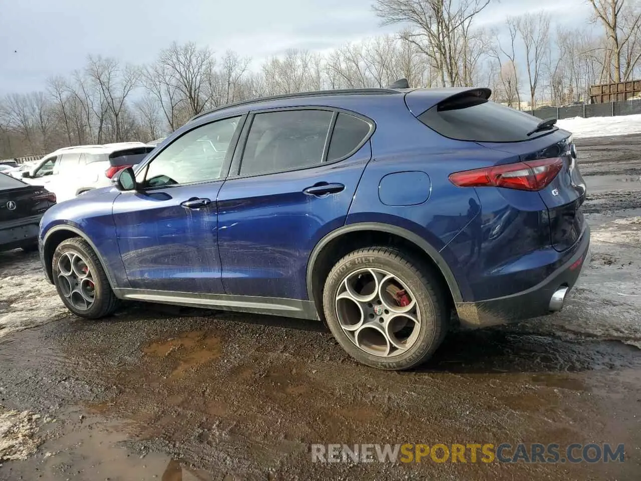 2 fotografías del automóvil dañado ZASPAKAN8K7C59404 ALFA ROMEO STELVIO 2019