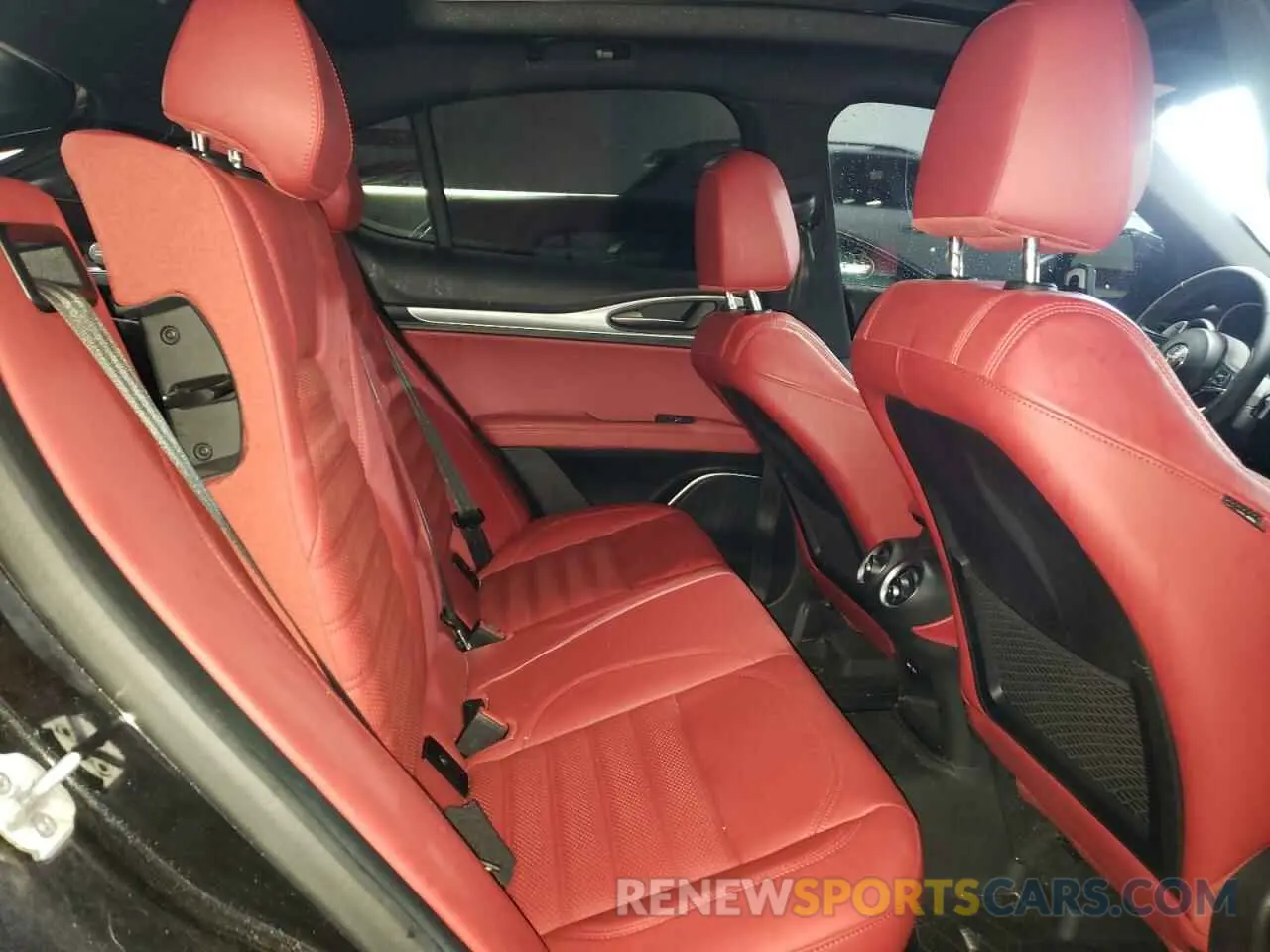 10 fotografías del automóvil dañado ZASPAKBN1K7C38232 ALFA ROMEO STELVIO 2019