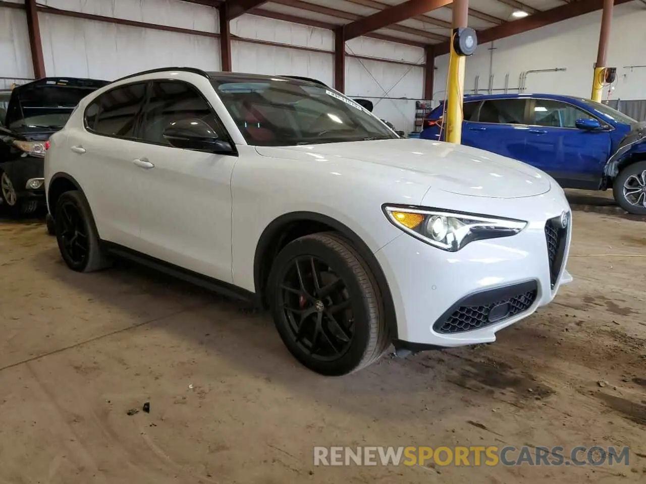 4 fotografías del automóvil dañado ZASPAKBN2K7C43312 ALFA ROMEO STELVIO 2019