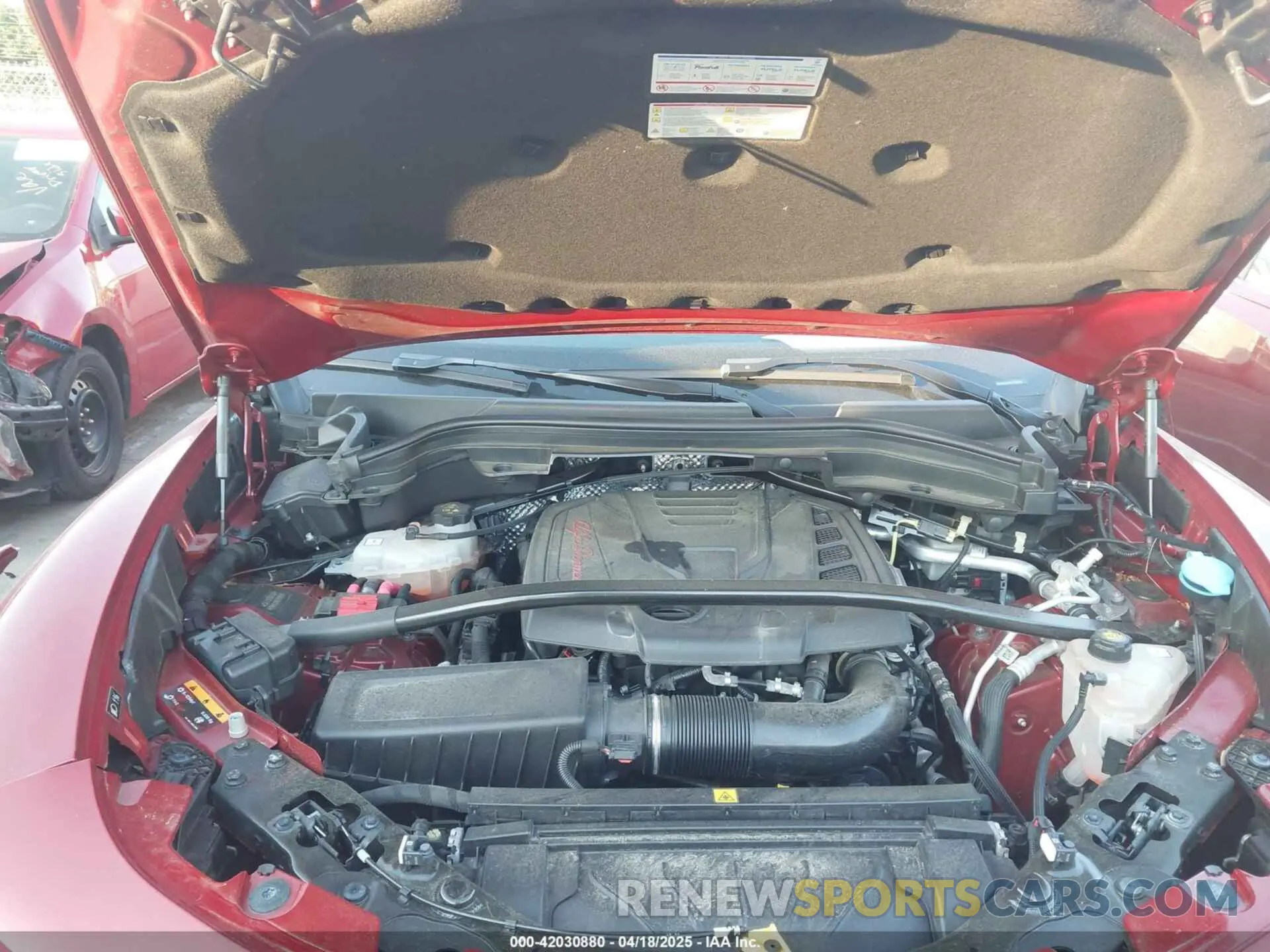 10 fotografías del automóvil dañado ZASPAKBN2K7C69215 ALFA ROMEO STELVIO 2019