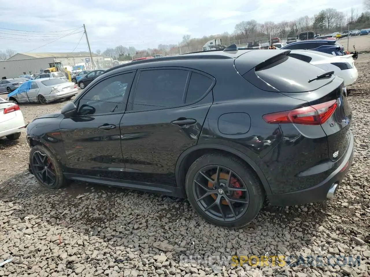 2 fotografías del automóvil dañado ZASPAKBN3K7C55789 ALFA ROMEO STELVIO 2019