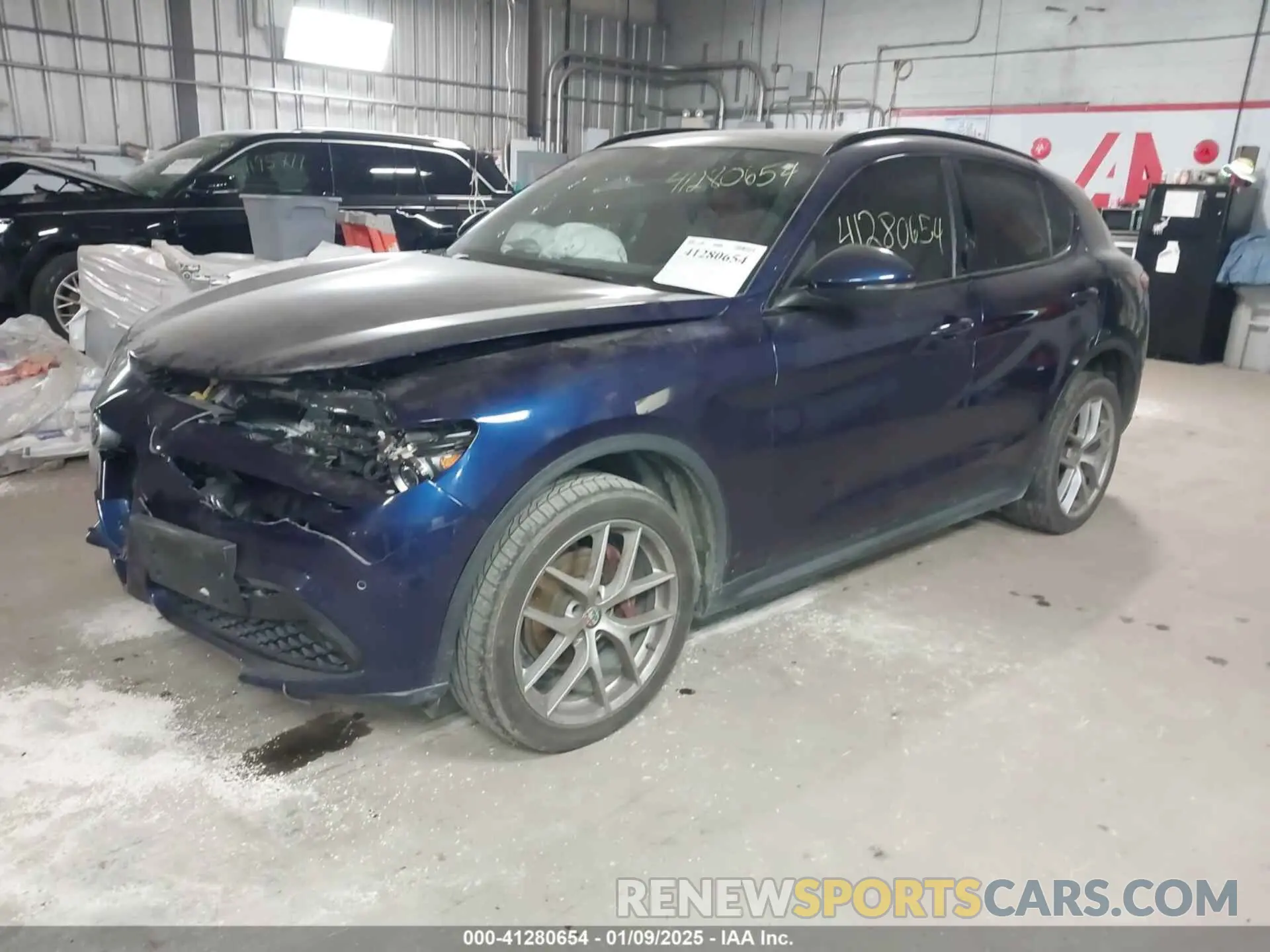 2 fotografías del automóvil dañado ZASPAKBN4K7C31744 ALFA ROMEO STELVIO 2019