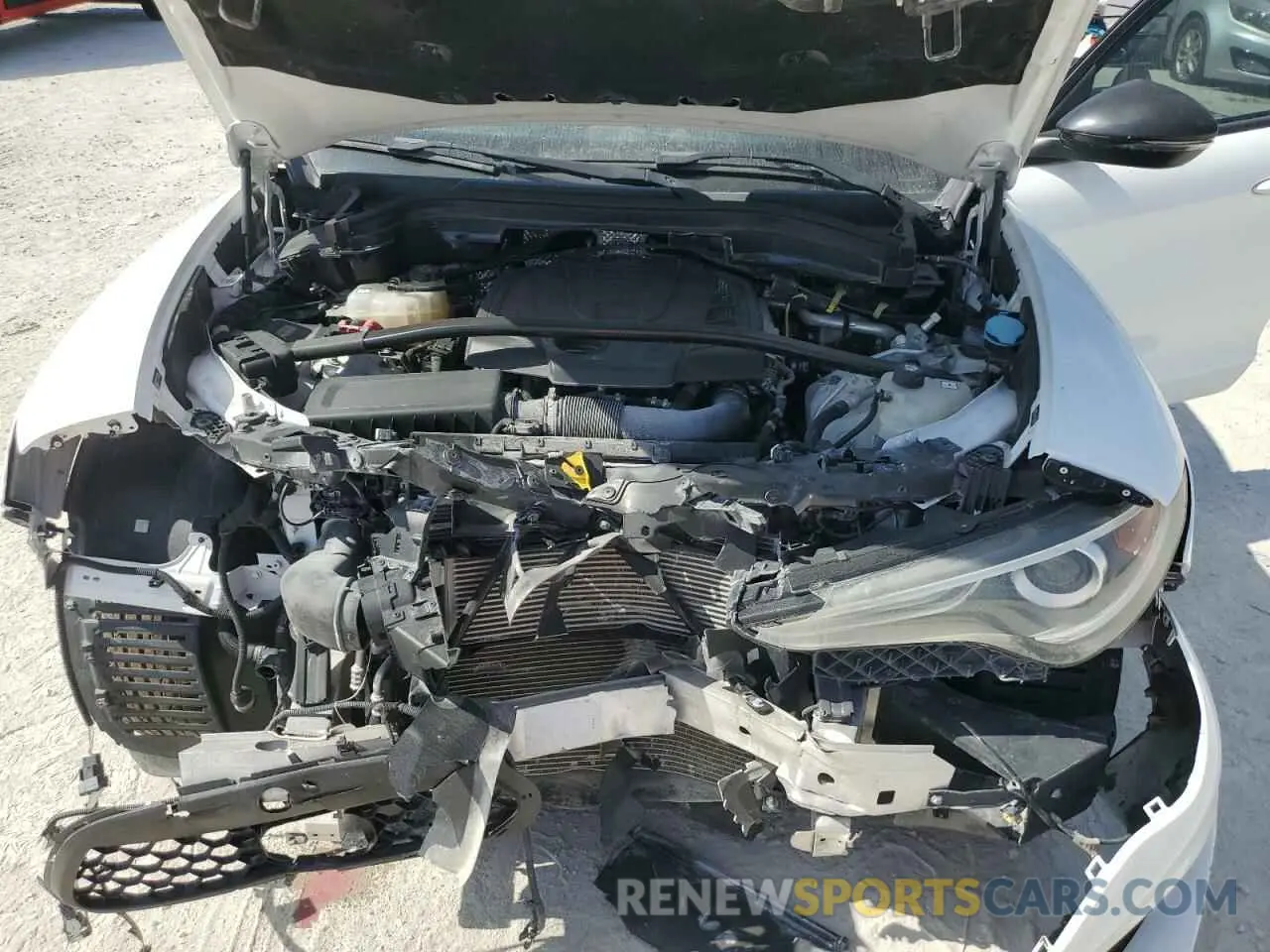 12 fotografías del automóvil dañado ZASPAKBN4K7C50293 ALFA ROMEO STELVIO 2019