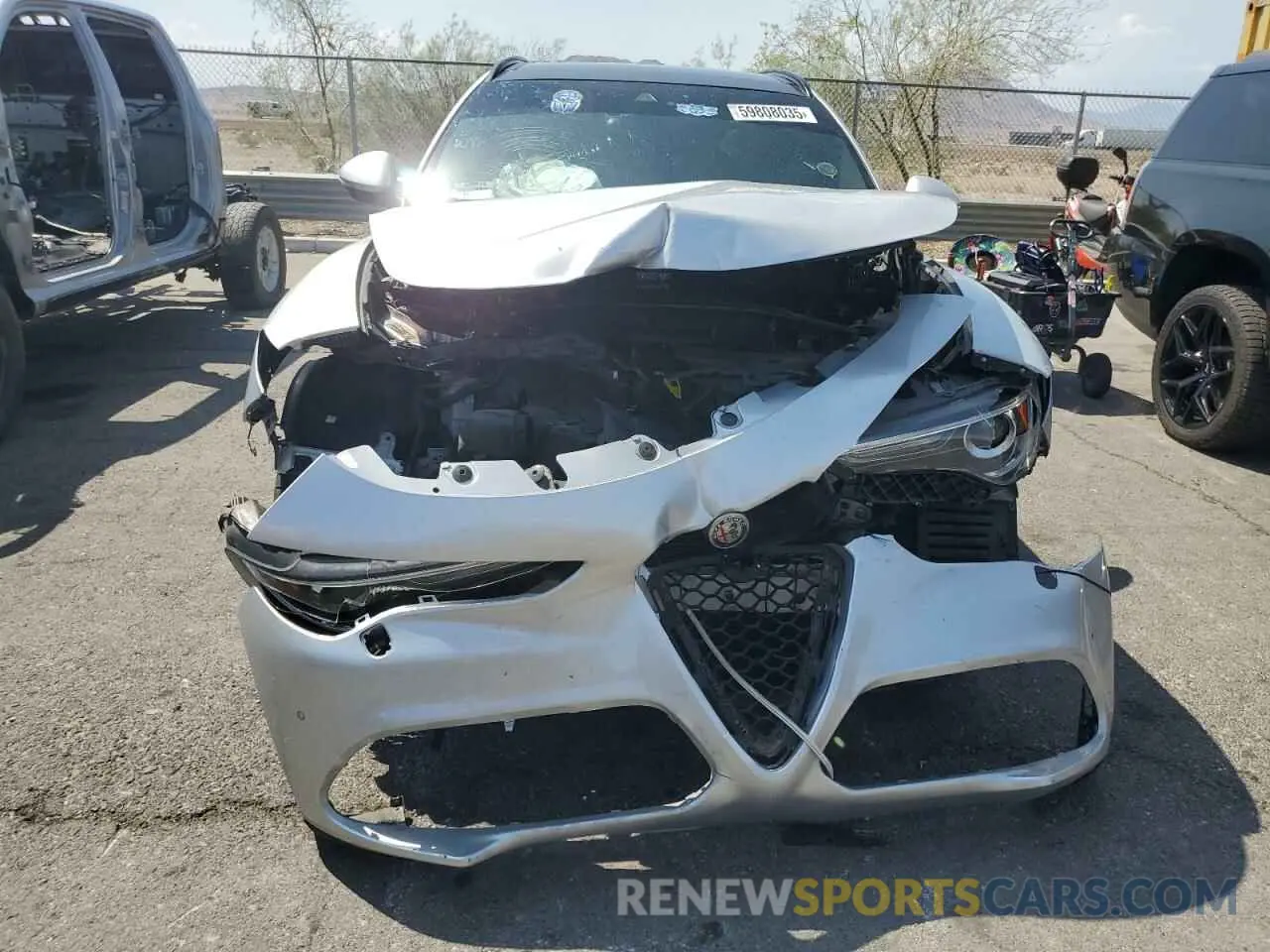 5 fotografías del automóvil dañado ZASPAKBN7K7C37490 ALFA ROMEO STELVIO 2019