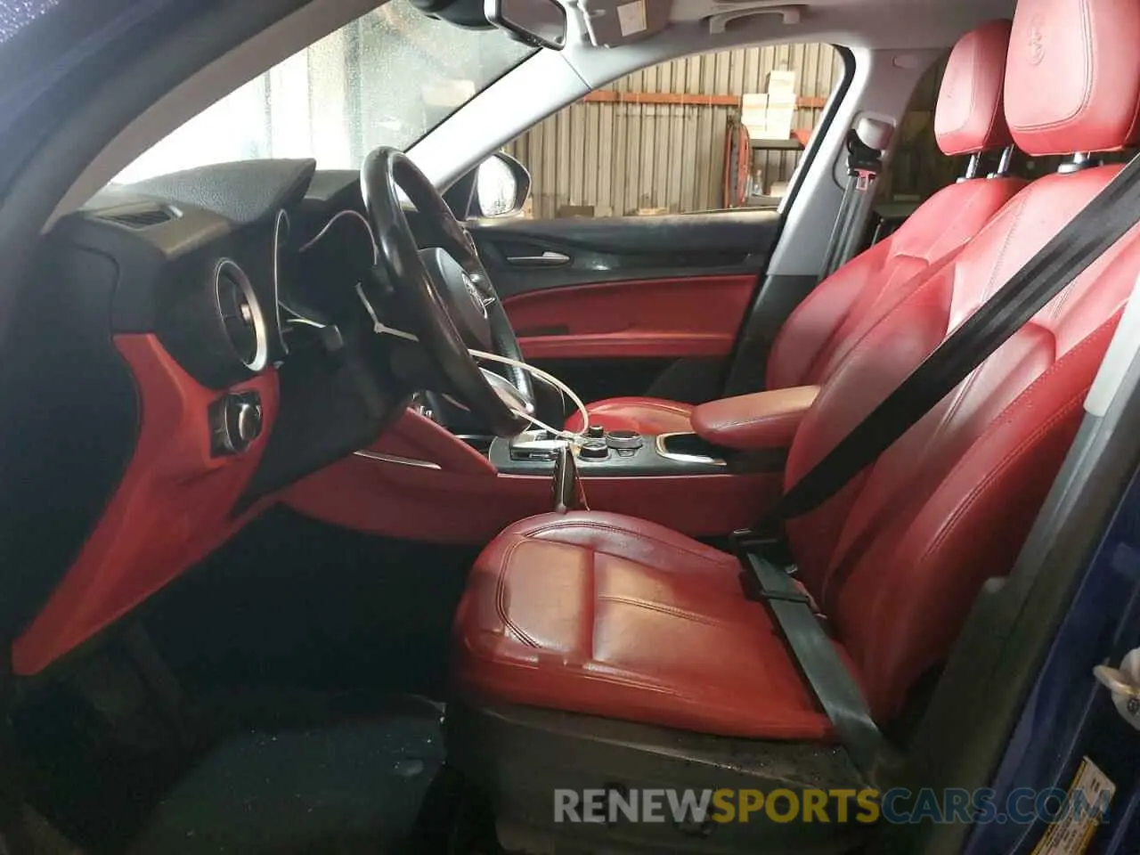 7 fotografías del automóvil dañado ZASPAJAN2L7C94032 ALFA ROMEO STELVIO 2020