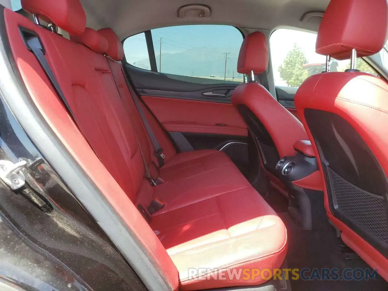 10 fotografías del automóvil dañado ZASPAJAN5L7C94798 ALFA ROMEO STELVIO 2020