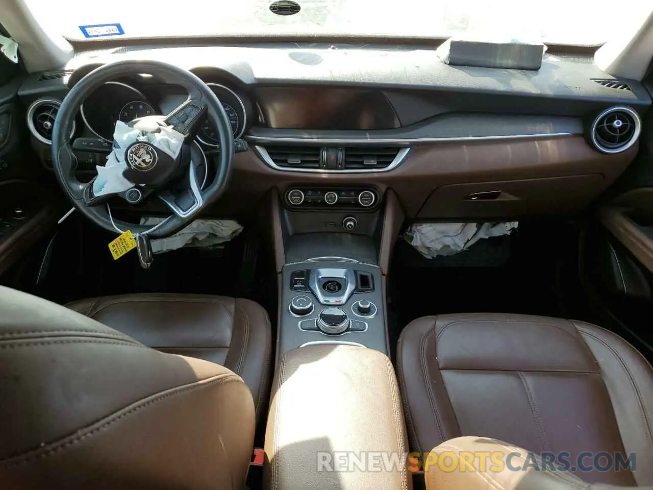 8 fotografías del automóvil dañado ZASPAKBN0L7C98780 ALFA ROMEO STELVIO 2020