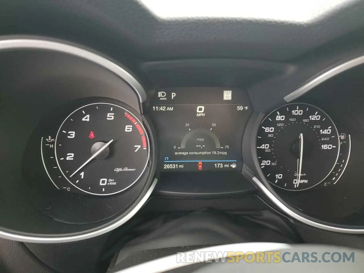 9 fotografías del automóvil dañado ZASPAKBN8L7C76865 ALFA ROMEO STELVIO 2020