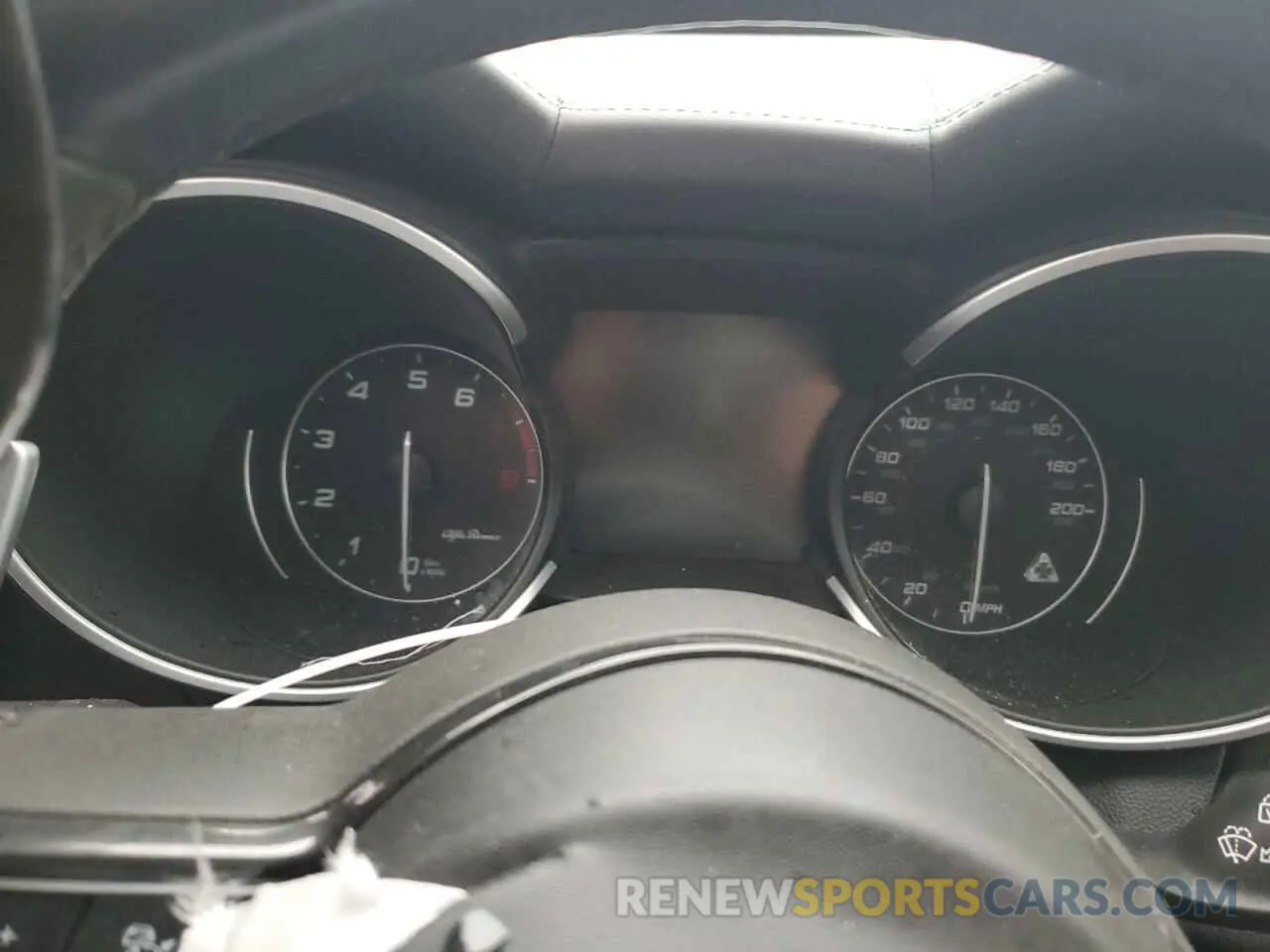 9 fotografías del automóvil dañado ZASPAKEV4L7C84005 ALFA ROMEO STELVIO 2020