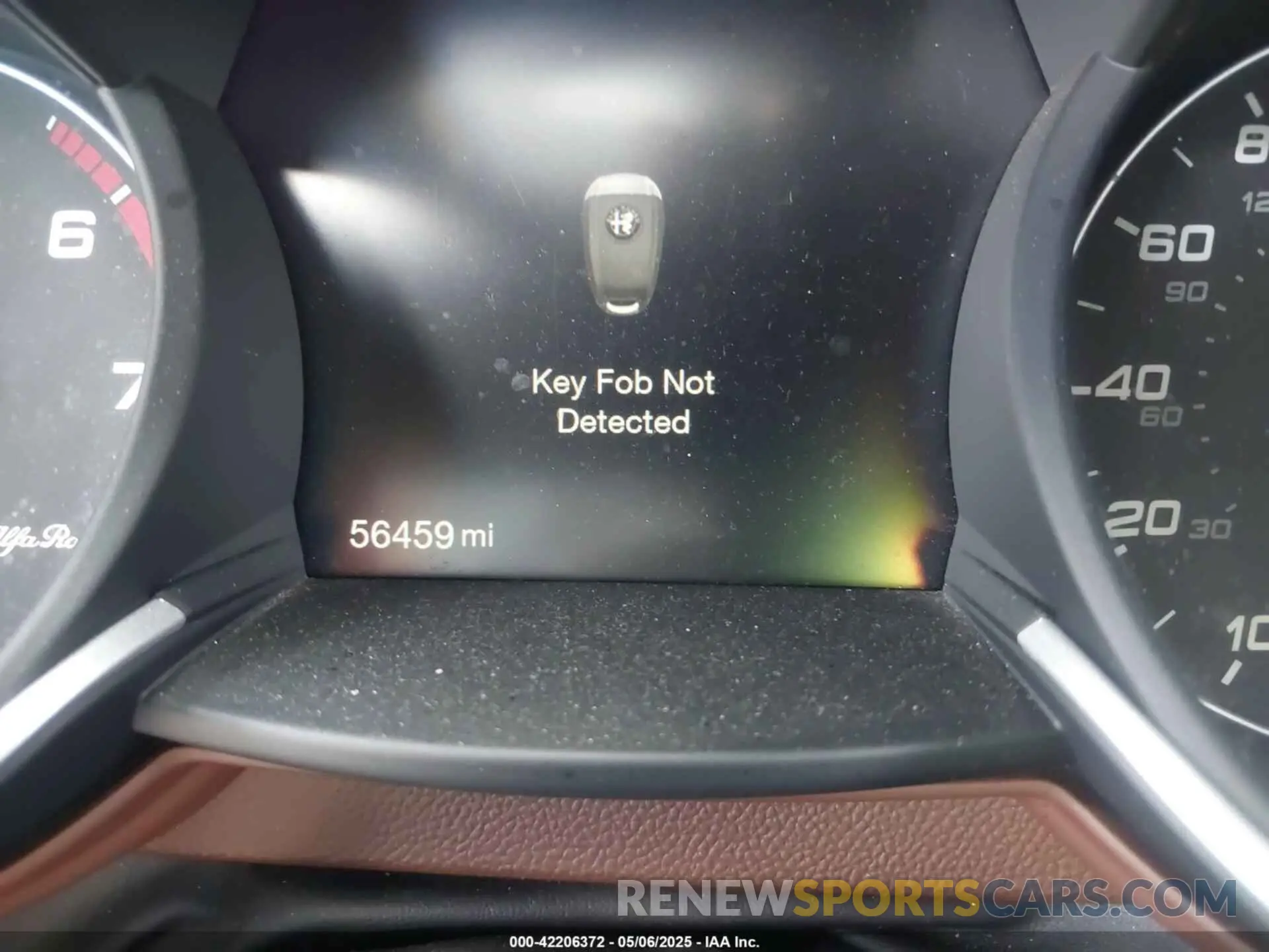 7 fotografías del automóvil dañado ZASPAJAN7M7D08508 ALFA ROMEO STELVIO 2021