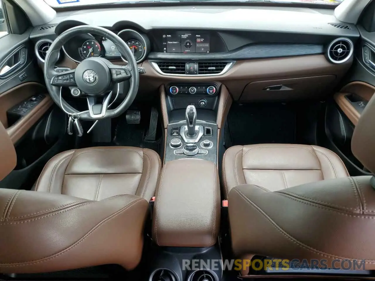8 fotografías del automóvil dañado ZASPAJAN9M7D00233 ALFA ROMEO STELVIO 2021