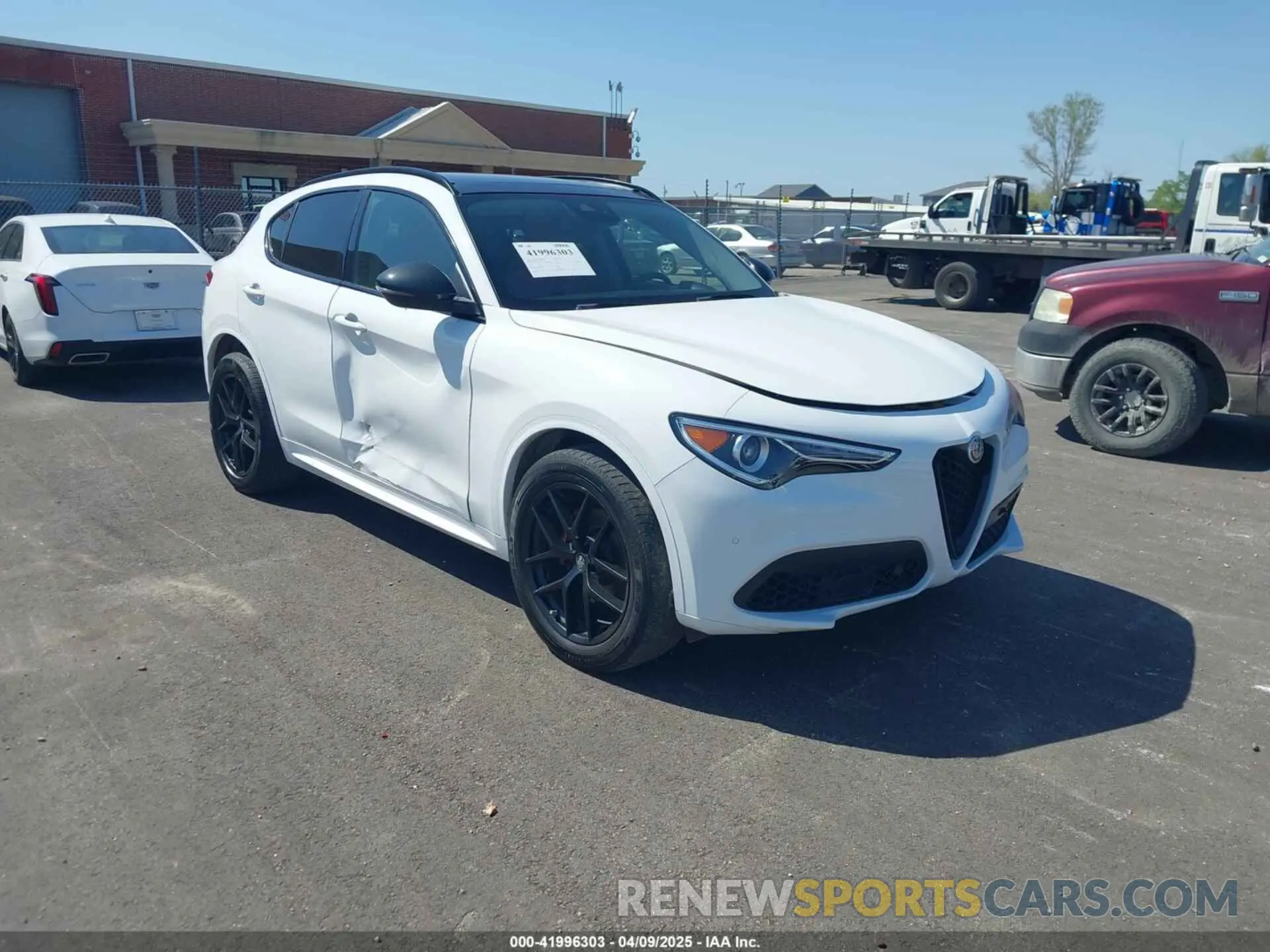1 fotografías del automóvil dañado ZASPAKBN1M7D09576 ALFA ROMEO STELVIO 2021