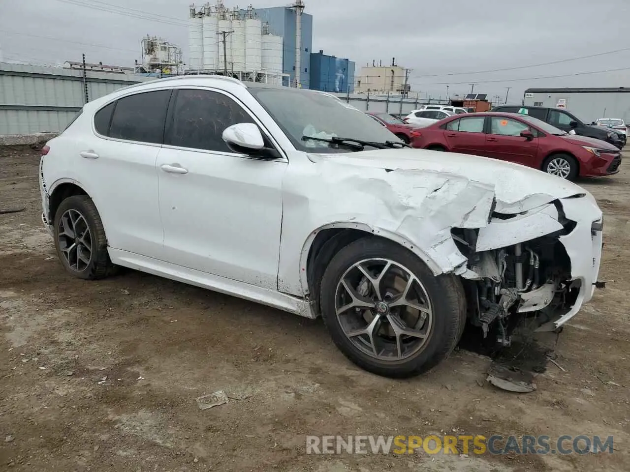 4 fotografías del automóvil dañado ZASPAKBN5M7D08902 ALFA ROMEO STELVIO 2021