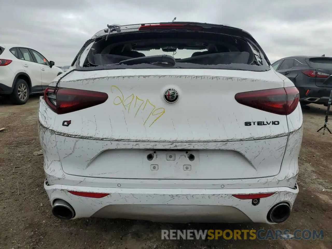 6 fotografías del automóvil dañado ZASPAKBN5M7D08902 ALFA ROMEO STELVIO 2021