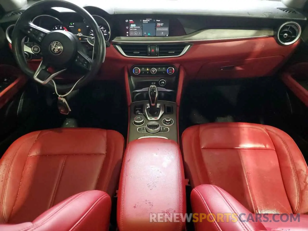 8 fotografías del automóvil dañado ZASPAKBN5M7D09497 ALFA ROMEO STELVIO 2021