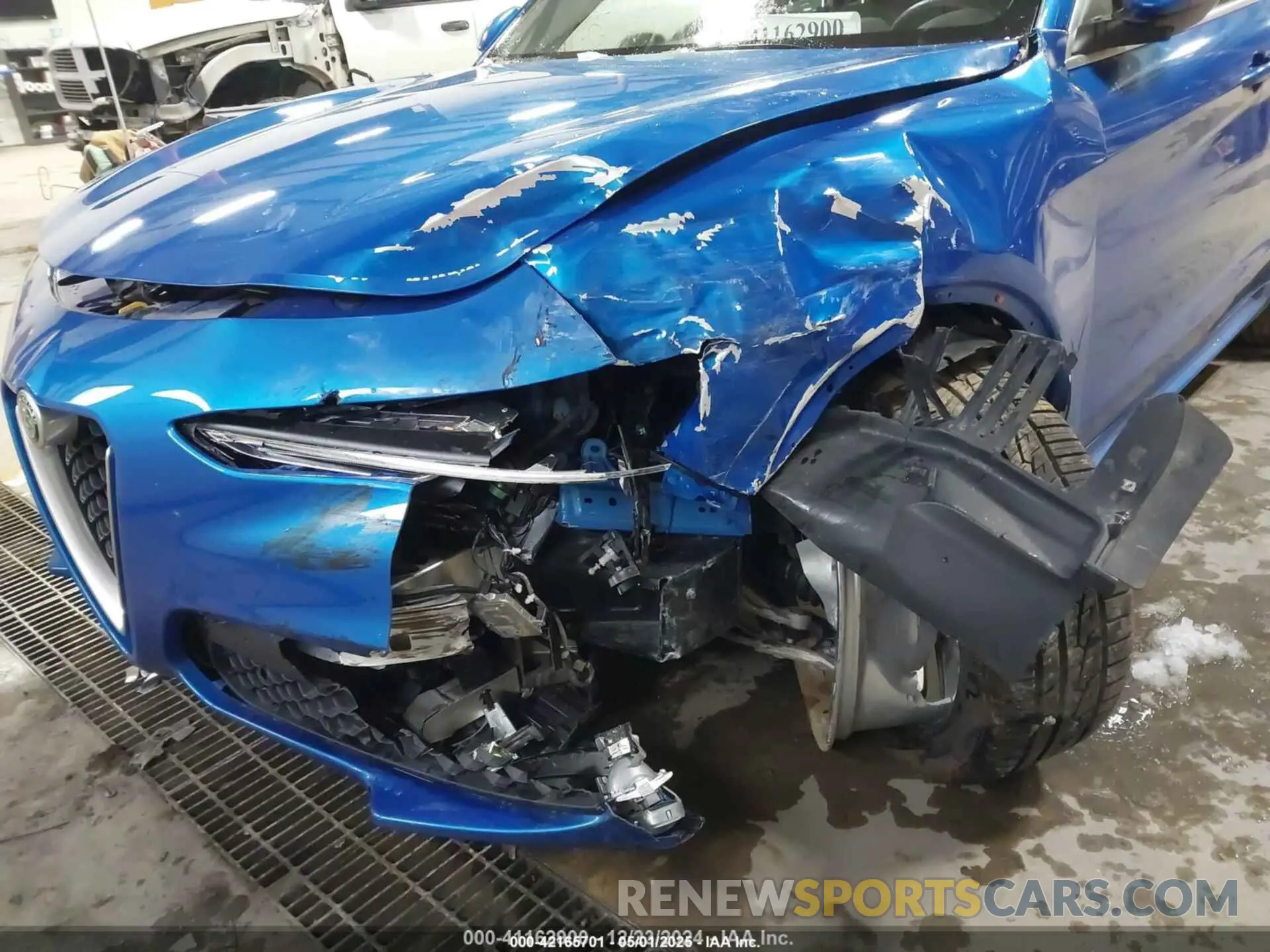 6 fotografías del automóvil dañado ZASPAKBN8M7D10403 ALFA ROMEO STELVIO 2021