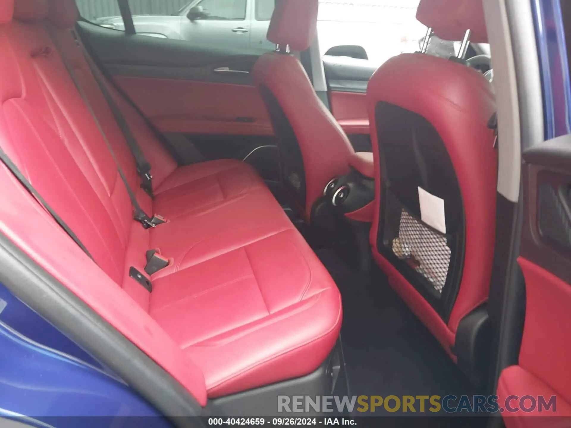 8 fotografías del automóvil dañado ZASPAKBNXM7D08071 ALFA ROMEO STELVIO 2021
