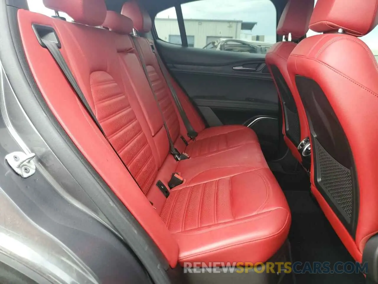 11 fotografías del automóvil dañado ZASPAKAN0N7D41132 ALFA ROMEO STELVIO 2022