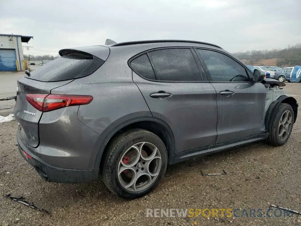 3 fotografías del automóvil dañado ZASPAKAN0N7D41132 ALFA ROMEO STELVIO 2022