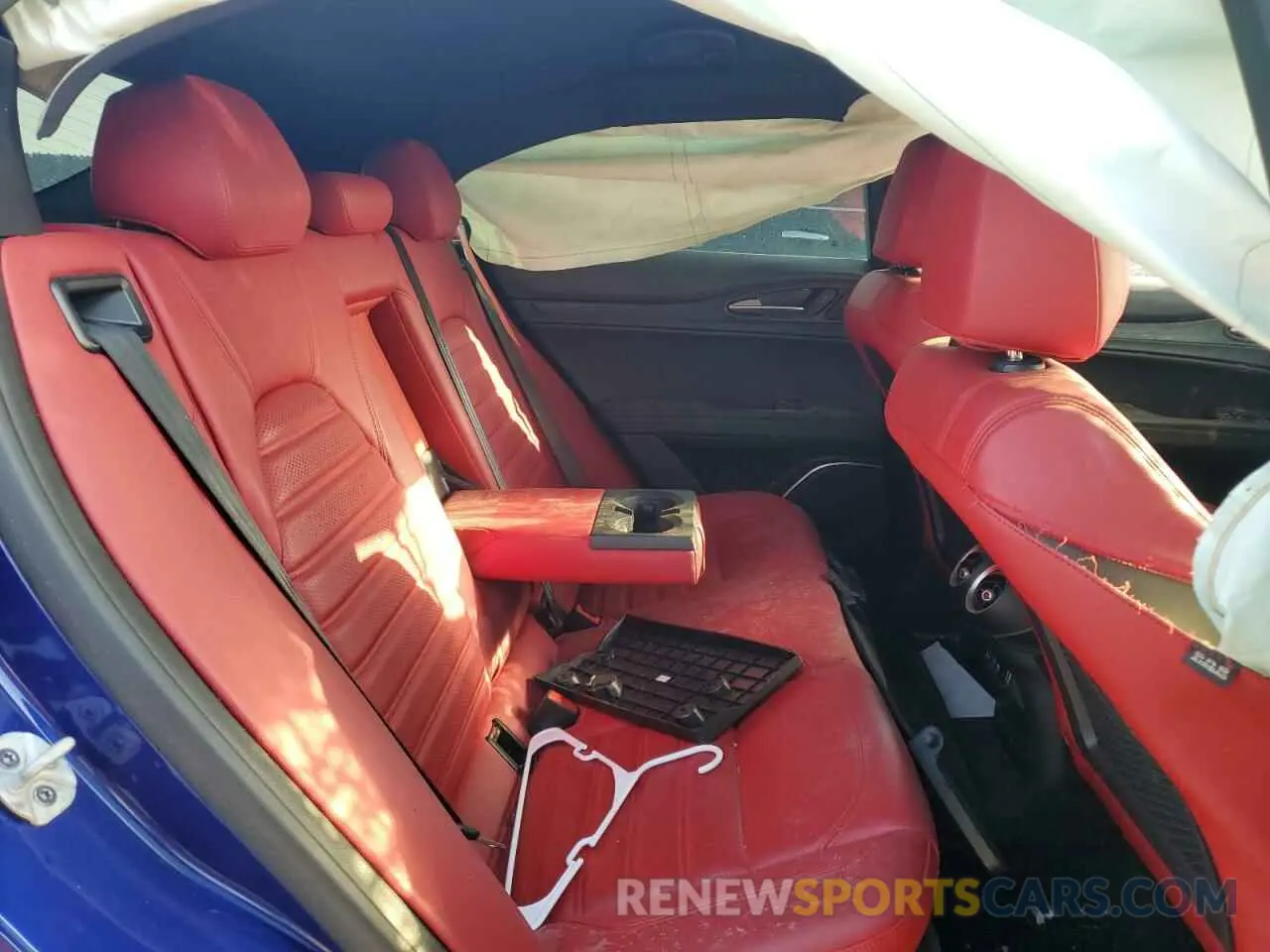 11 fotografías del automóvil dañado ZASPAKAN3N7D42064 ALFA ROMEO STELVIO 2022