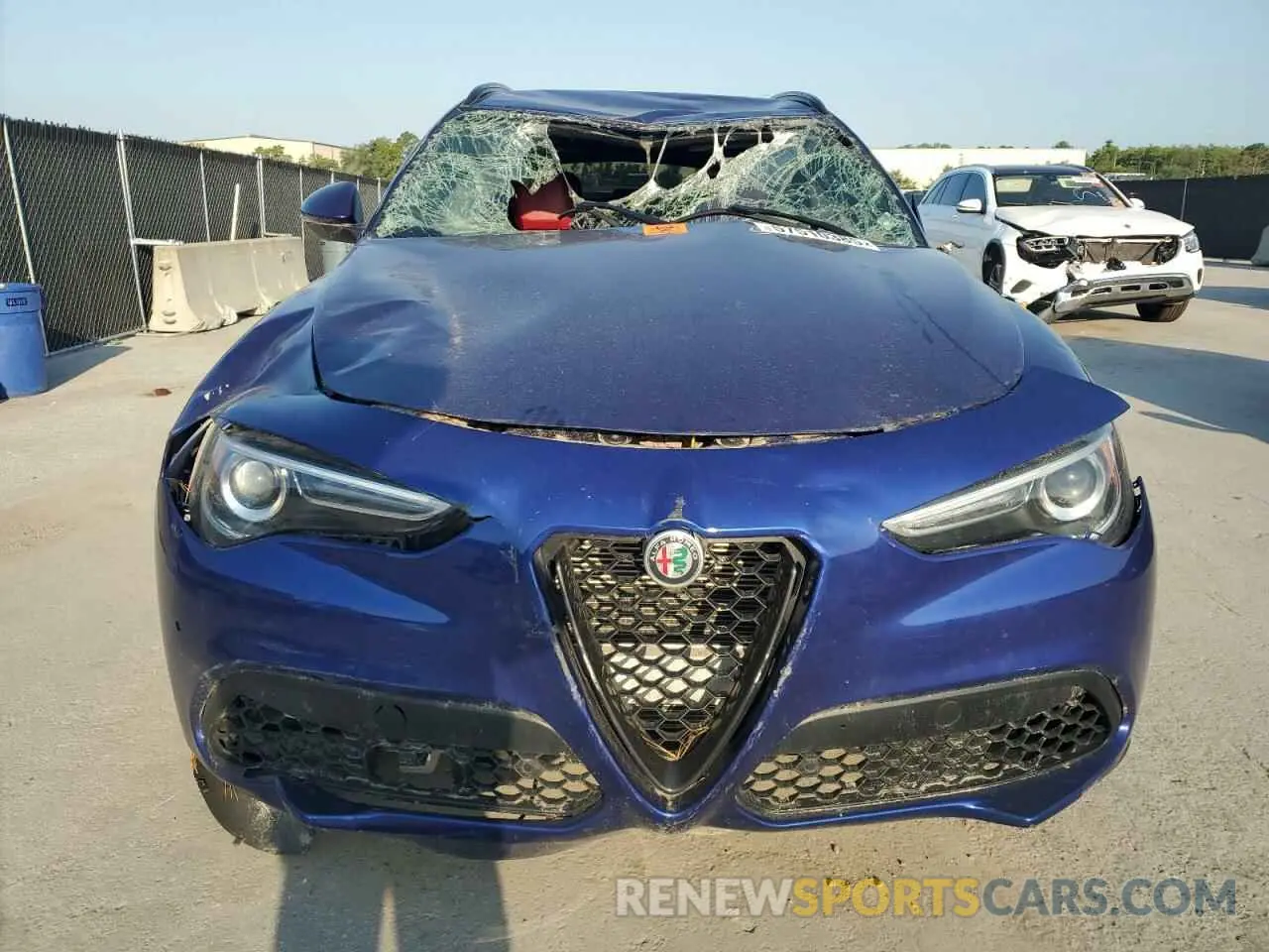 5 fotografías del automóvil dañado ZASPAKAN3N7D42064 ALFA ROMEO STELVIO 2022