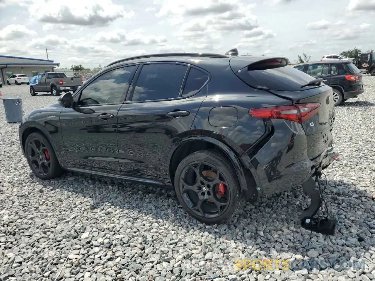 2 fotografías del automóvil dañado ZASPAKBN2N7D24671 ALFA ROMEO STELVIO 2022