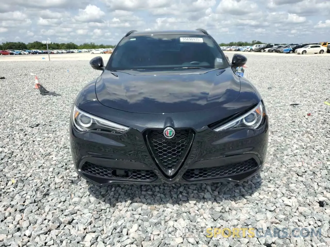 5 fotografías del automóvil dañado ZASPAKBN2N7D24671 ALFA ROMEO STELVIO 2022