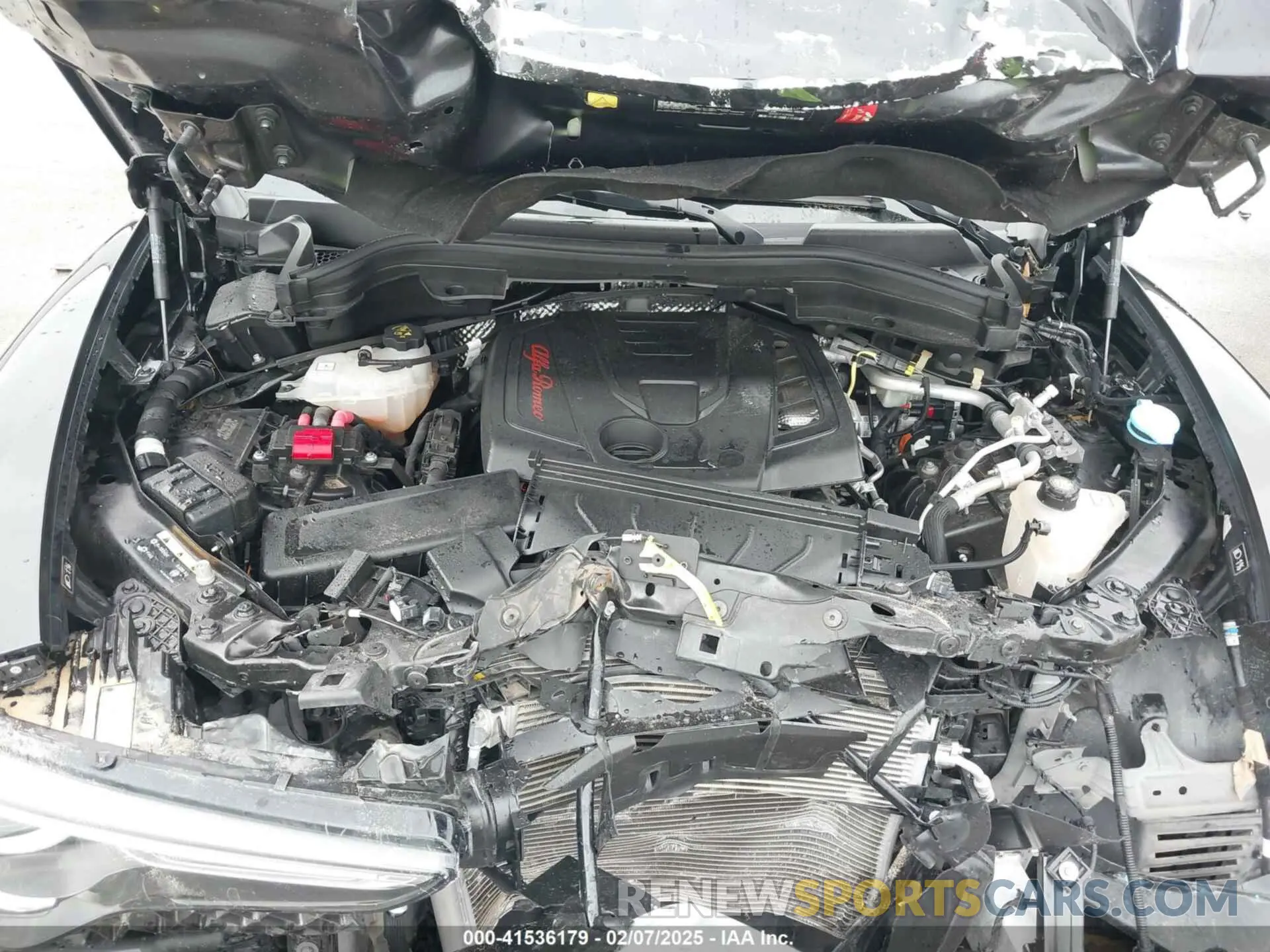 10 fotografías del automóvil dañado ZASPAKBN2N7D38473 ALFA ROMEO STELVIO 2022