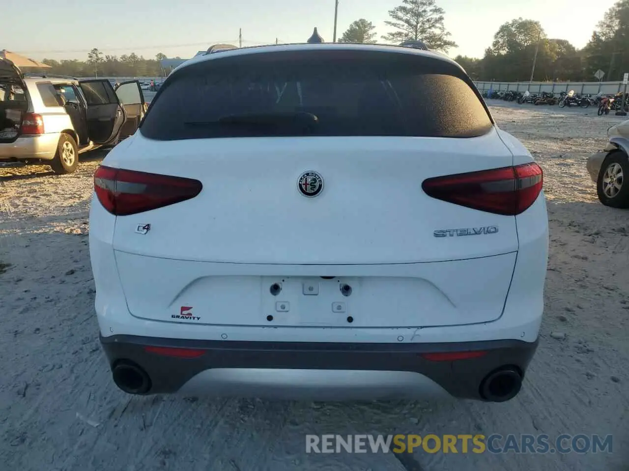 6 fotografías del automóvil dañado ZASPAKBN5N7D39875 ALFA ROMEO STELVIO 2022