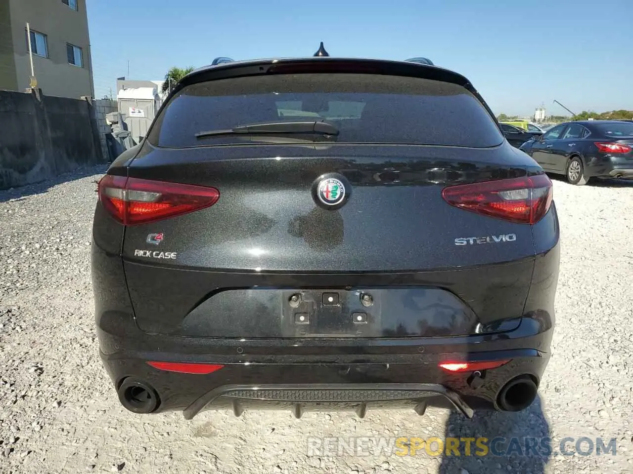 6 fotografías del automóvil dañado ZASPAKBN8N7D41653 ALFA ROMEO STELVIO 2022
