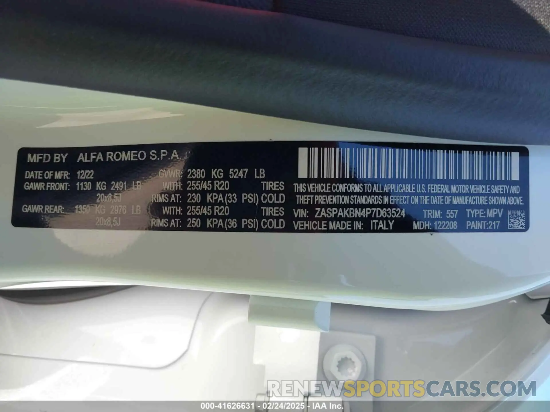 9 fotografías del automóvil dañado ZASPAKBN4P7D63524 ALFA ROMEO STELVIO 2023