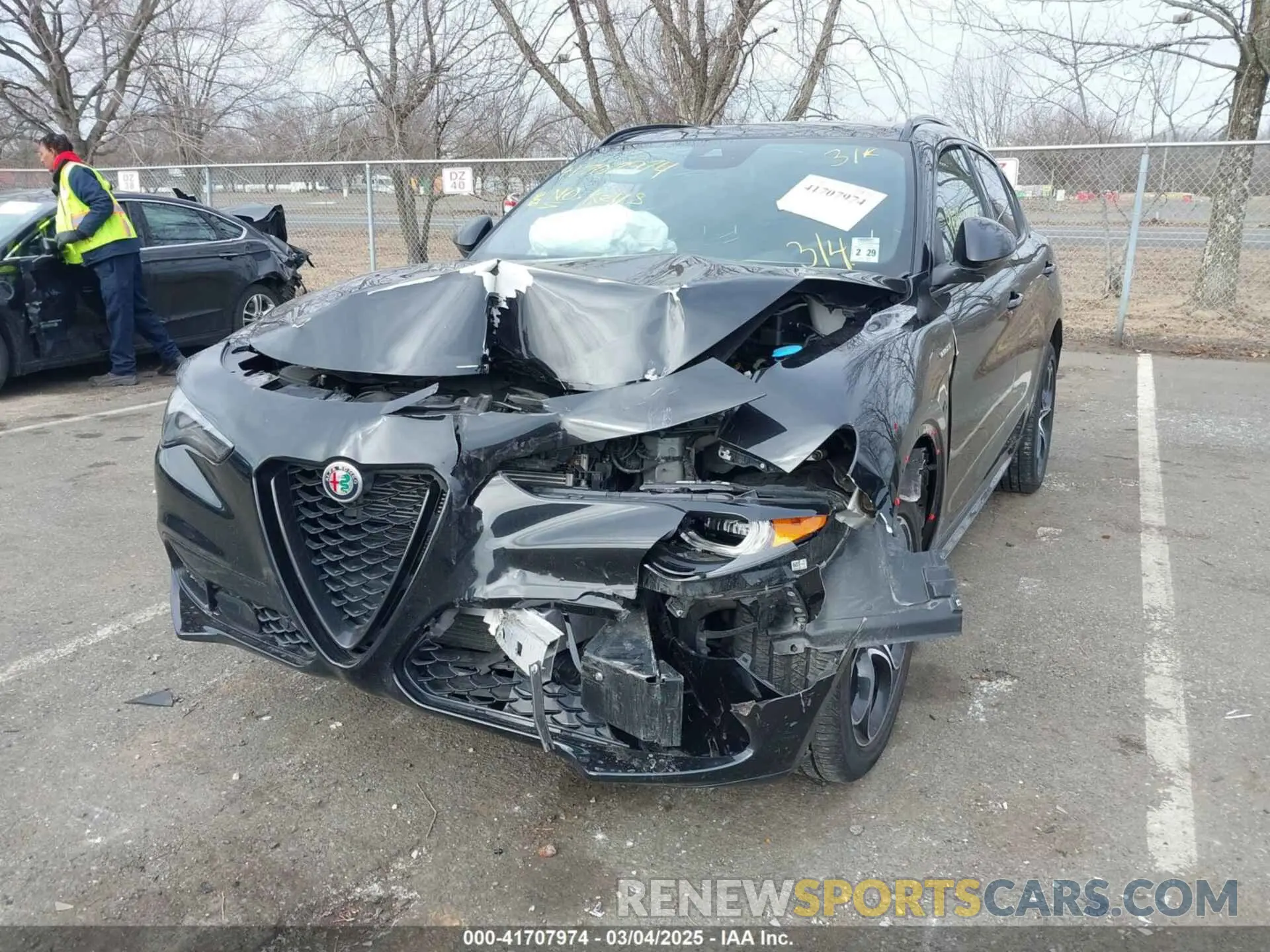 6 fotografías del automóvil dañado ZASPAKBN3R7D74078 ALFA ROMEO STELVIO 2024