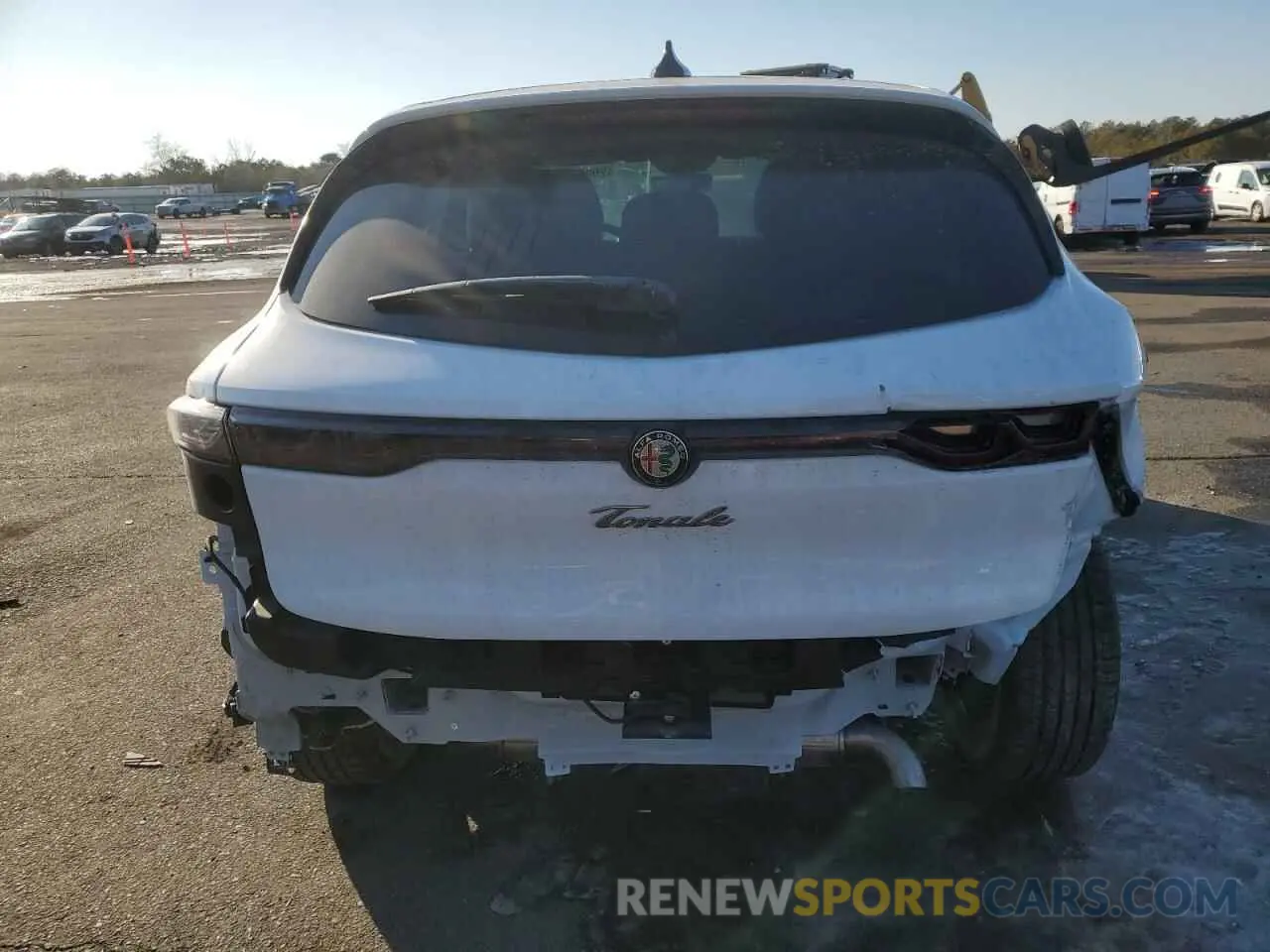 6 fotografías del automóvil dañado ZASPATCW4R3083736 ALFA ROMEO TONALE TI 2024