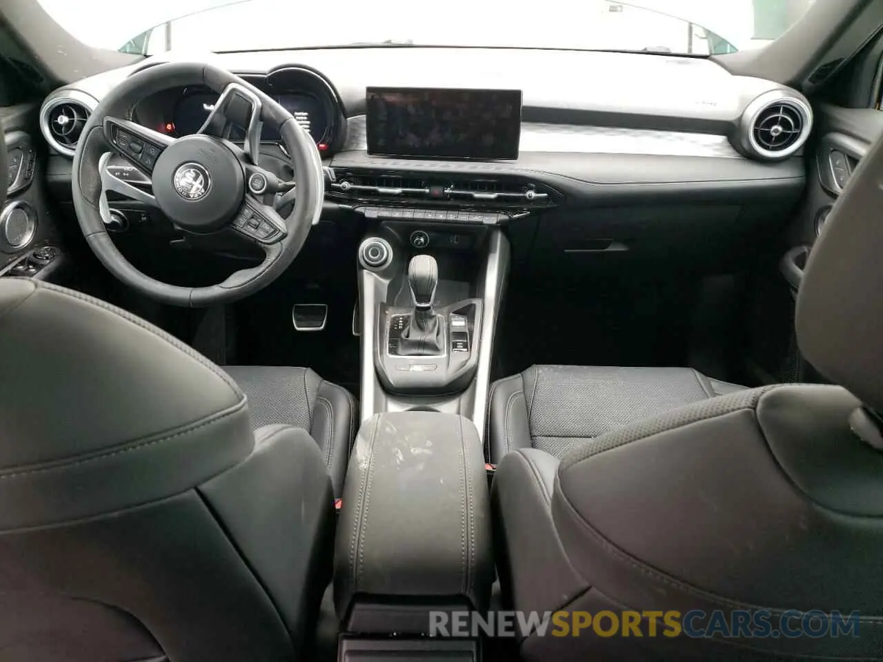 8 fotografías del automóvil dañado ZASPATDW7R3055525 ALFA ROMEO TONALE VEL 2024
