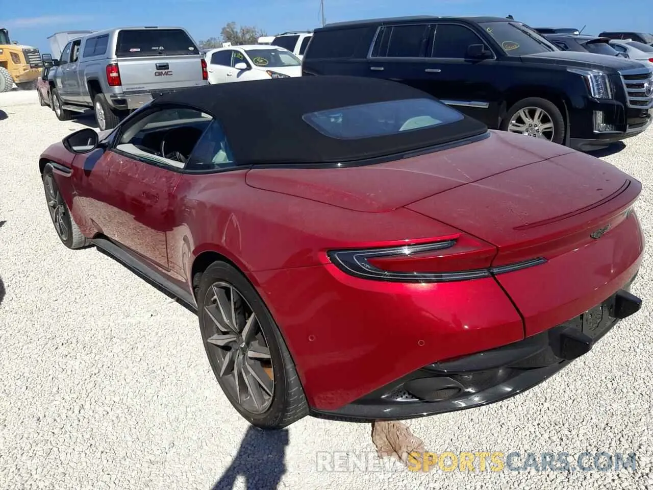 3 fotografías del automóvil dañado SCFRMFCW2KGM07473 ASTON MARTIN ALL MODELS 2019