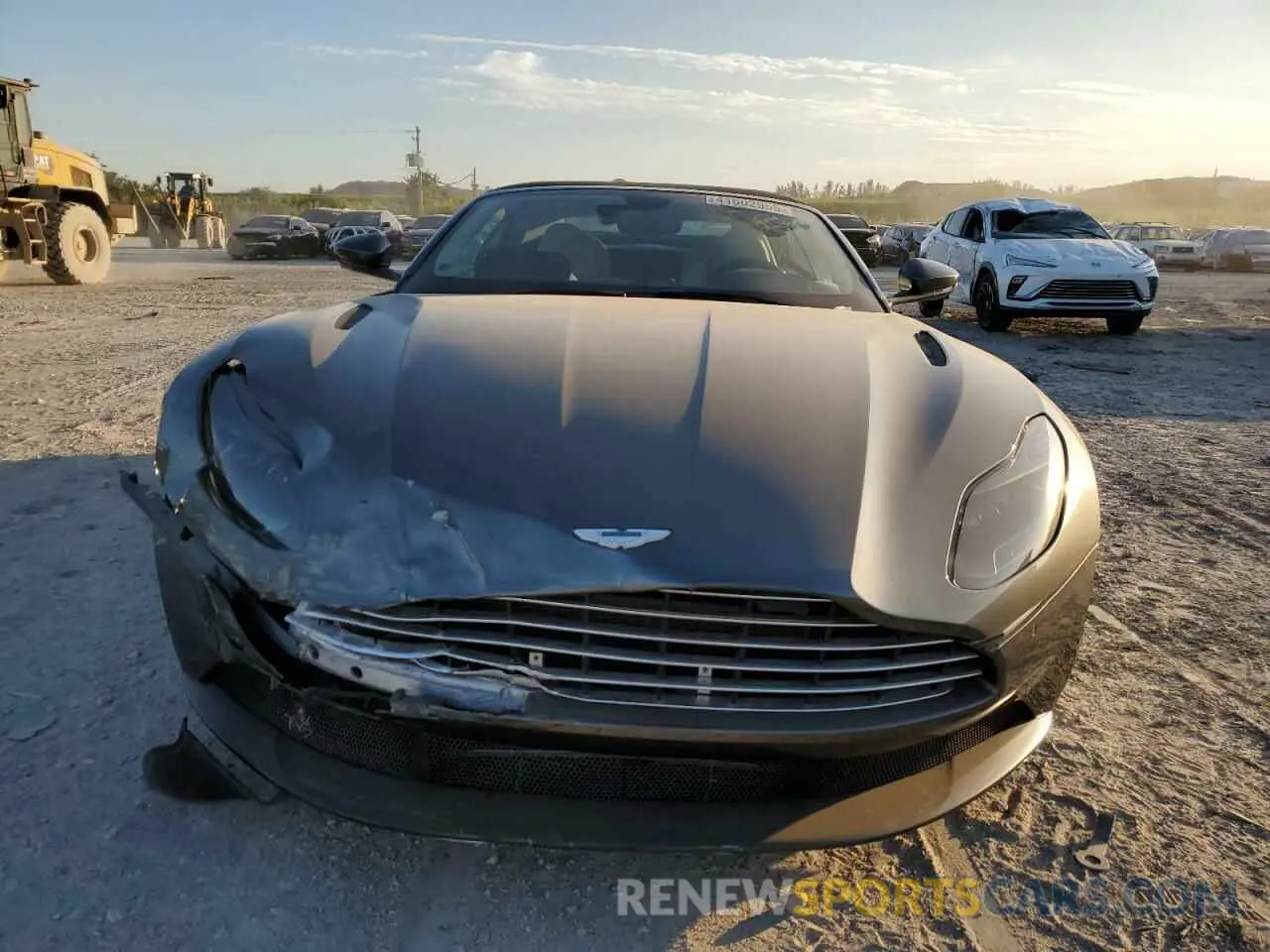 5 fotografías del automóvil dañado SCFRMFCWXKGM06894 ASTON MARTIN ALL MODELS 2019