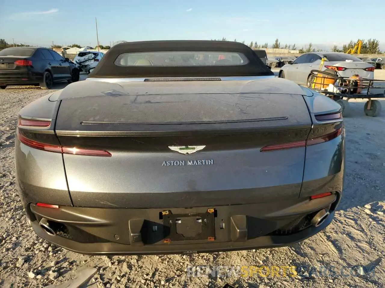 6 fotografías del automóvil dañado SCFRMFCWXKGM06894 ASTON MARTIN ALL MODELS 2019