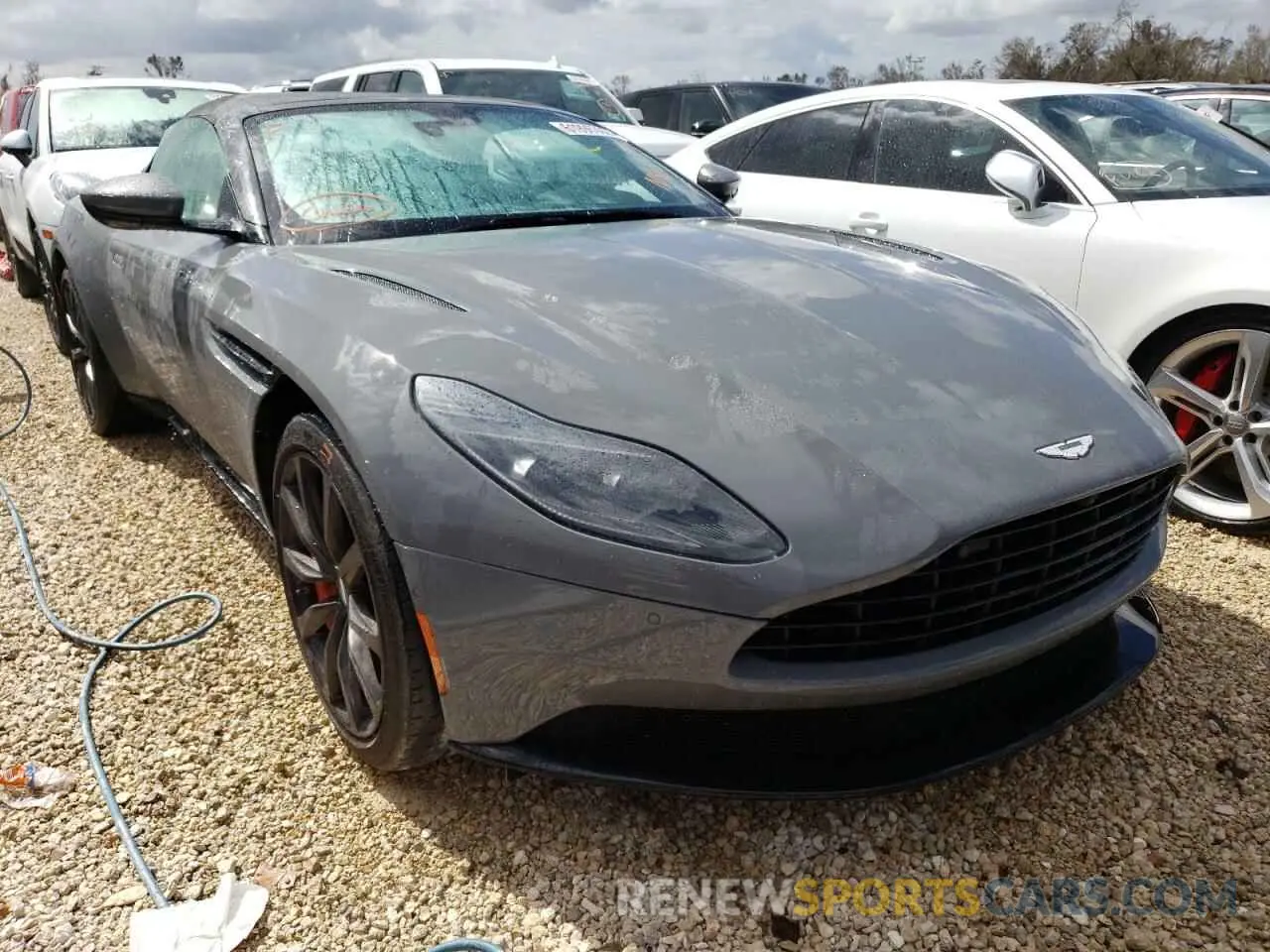 2 fotografías del automóvil dañado SCFRMFCW9LGM09982 ASTON MARTIN ALL MODELS 2020