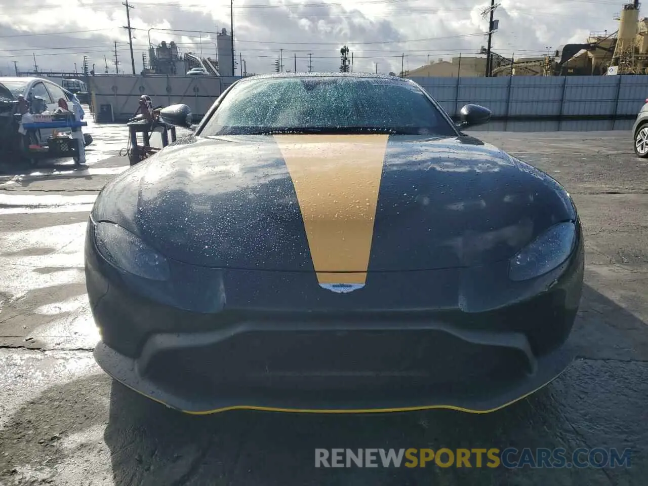 5 fotografías del automóvil dañado SCFSMGAW4LGN03942 ASTON MARTIN ALL MODELS 2020