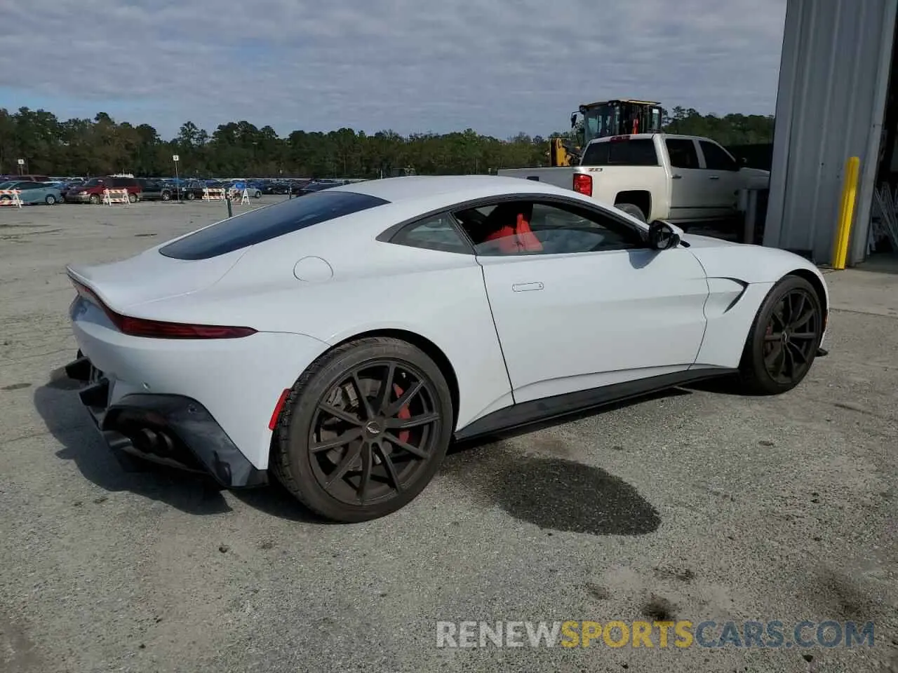 4 fotografías del automóvil dañado SCFSMGAW5LGN04145 ASTON MARTIN ALL MODELS 2020