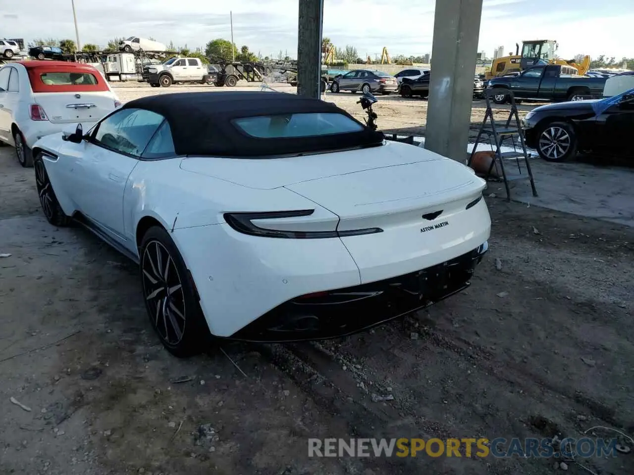 3 fotografías del automóvil dañado SCFRMFCW4MGM10782 ASTON MARTIN ALL MODELS 2021