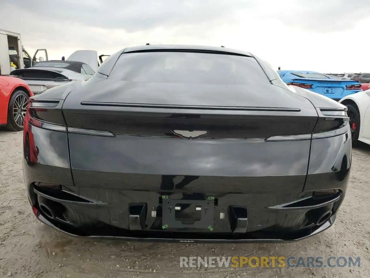6 fotografías del automóvil dañado SCFRMFEV1KGL07949 ASTON MARTIN DB11 AMR 2019